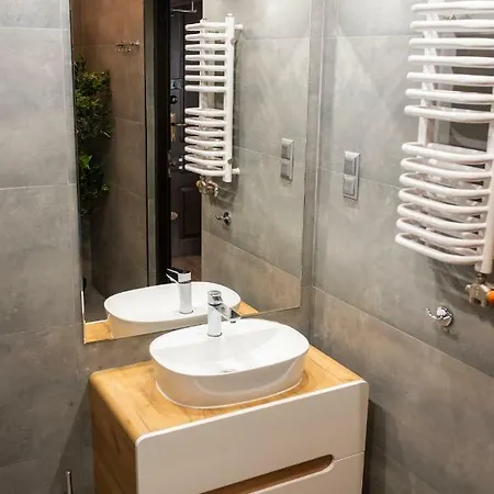 Wonder Cracow קרקוב